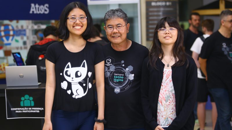 A dedicação e a confiança na UniFil: 25 anos como professor e duas filhas nos cursos de Computação