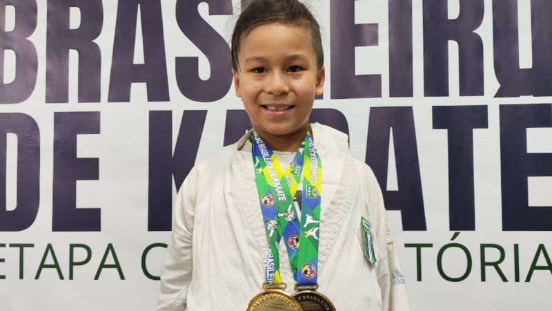 Aluno do 6º ano do Colégio Londrinense foi campeão brasileiro de Karatê
